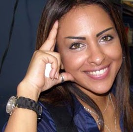 Ann Valenti Photo 27