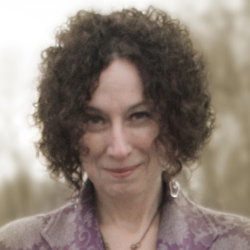Barbara Moore Photo 49