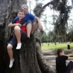 Penny Robertson Photo 20