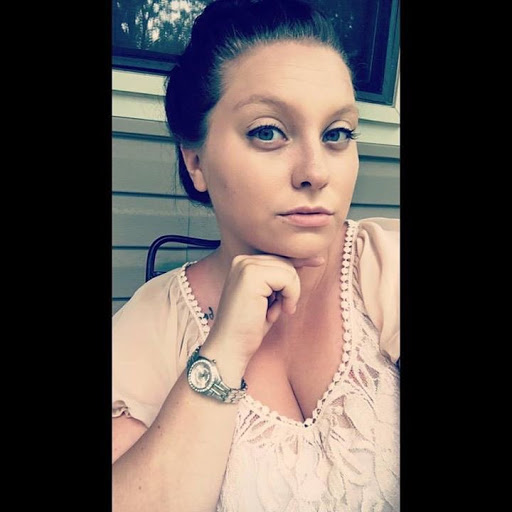 Kristin Cowart Photo 12