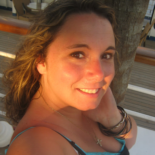Leah Parker Photo 17