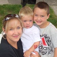 Angie Powell Photo 32