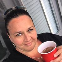 Jennifer Dickinson Photo 15