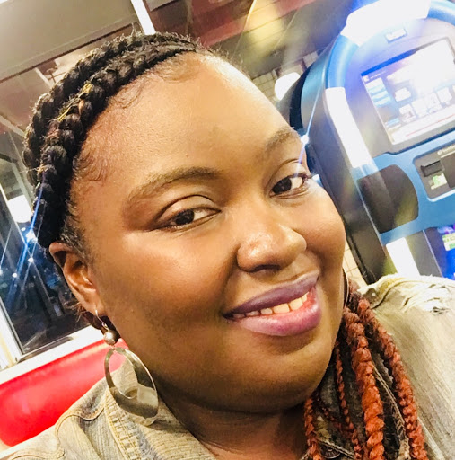 Angela Cooke Photo 10