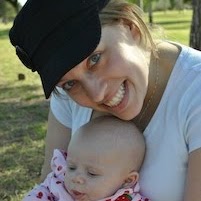 Amy Anderson Photo 41