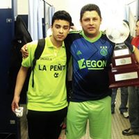 Victor Leon Photo 21