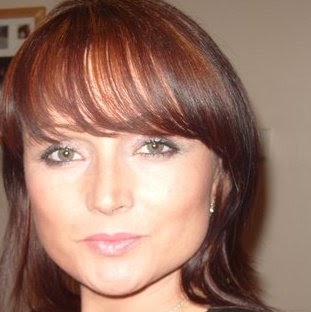 Joanne Thompson Photo 35