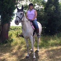 Angela Pritchard Photo 30