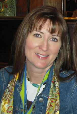 Debra Davis Photo 36