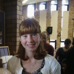 Julie Maher Photo 18