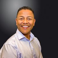 Ronnie Craig Photo 14