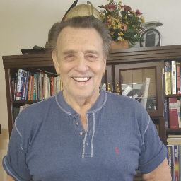 Daniel Myer Photo 16