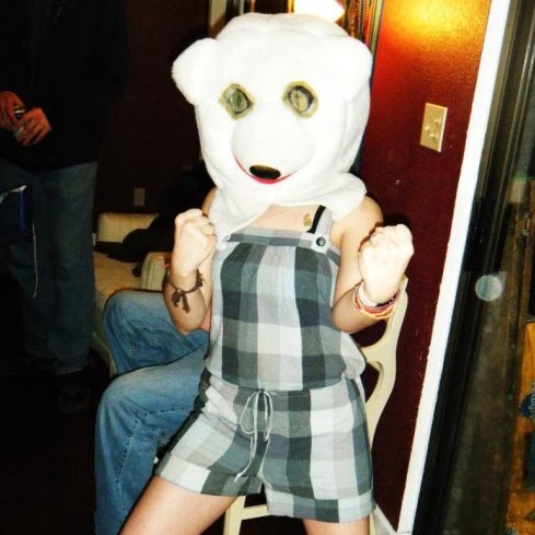 Elizabeth Peebles Photo 7