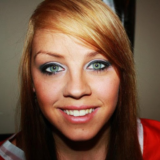 Rachel Gee Photo 11