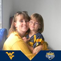 Debbie Lively Photo 27