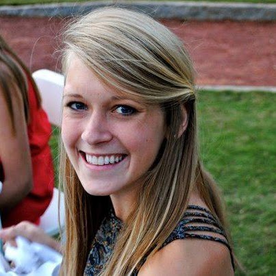 Emily Pitts Photo 23