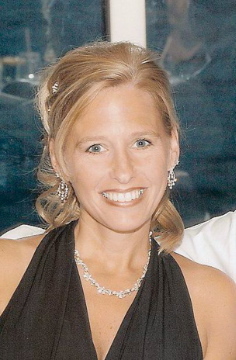 Jennifer Vaughn Photo 34