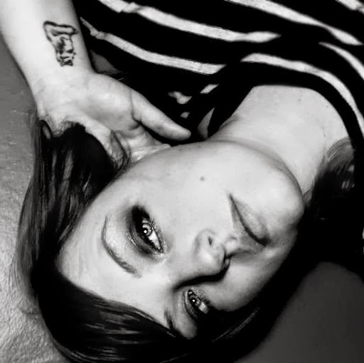 Kimberly Barbour Photo 5