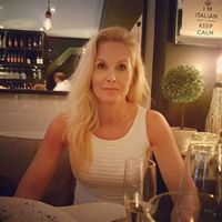 Theresa Olivier Photo 26