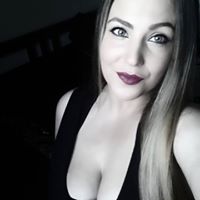 Cassandra Matthews Photo 23