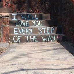 Stephanie Carpenter Photo 26