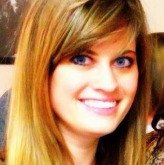 Sarah Tyndall Photo 7