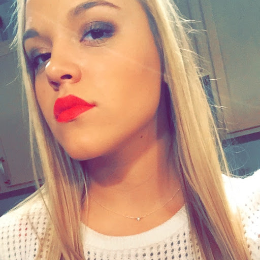 Victoria Pappas Photo 8