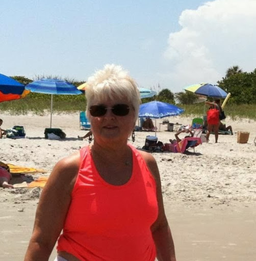 Mary Quinlan Photo 18