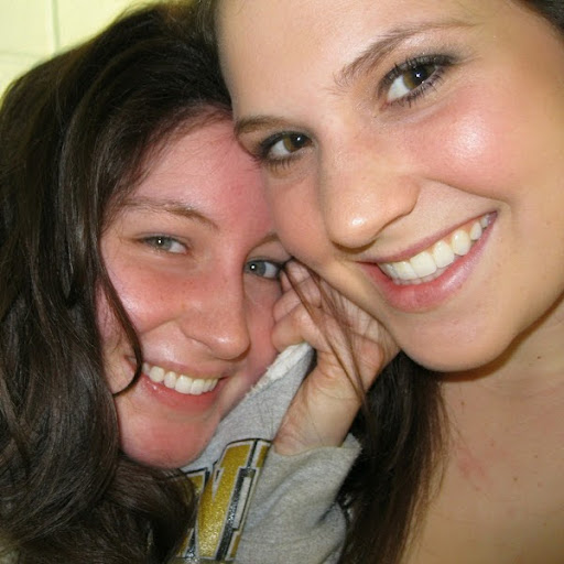 Megan Hayes Photo 7