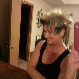 Linda Horton Photo 29