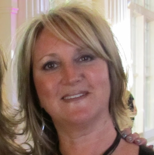 Christina Curran Photo 20