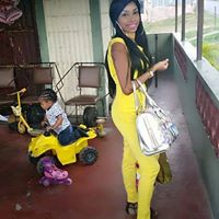 Annie Cowan Photo 12