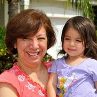 Ana Villavicencio Photo 22
