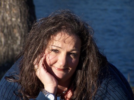 Tonya Hill Photo 30