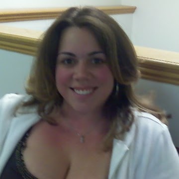 Renee Quinn Photo 29