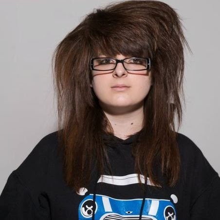 Samantha Watts Photo 16