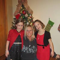 Samantha Lyons Photo 17