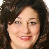 Michele Maynard Photo 21