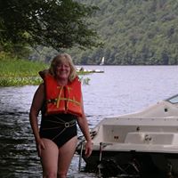 Elizabeth Napolitano Photo 9