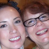 Michelle Donahue Photo 16