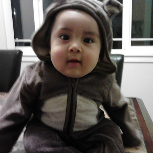 Mario Vargas Photo 35