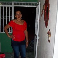 Ruth Hernandez Photo 4