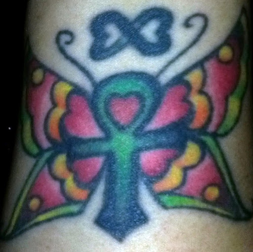 Debbie Garrett Photo 33