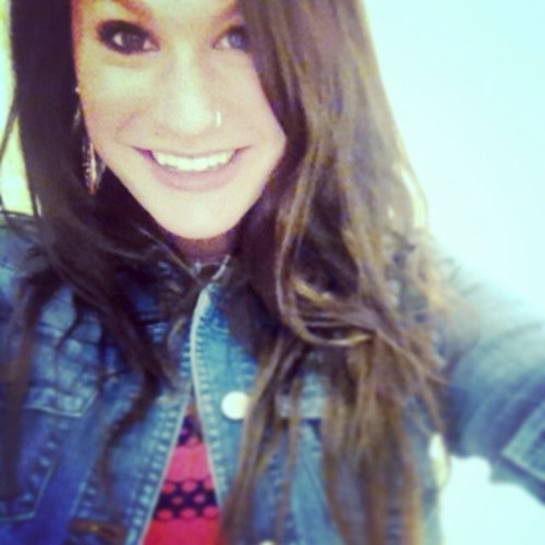 Elizabeth Kelly Photo 51