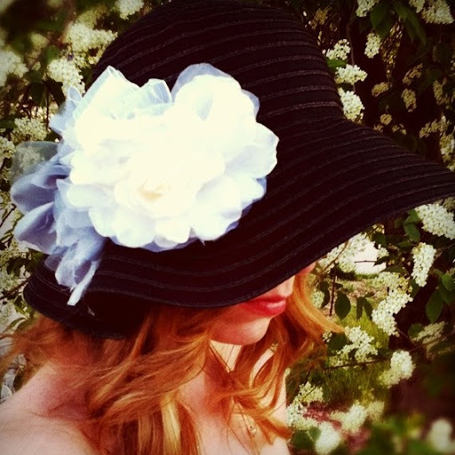 Sarah Garner Photo 21 Sarah Garner Photo 21