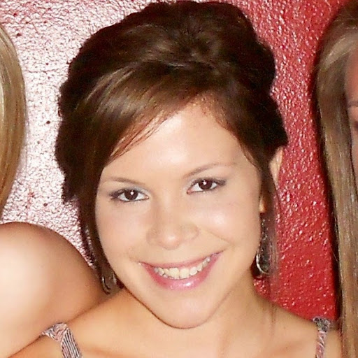 Elizabeth Baker Photo 36
