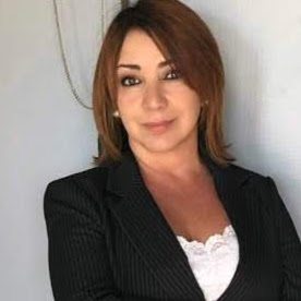 Angela Mccluskey Photo 9