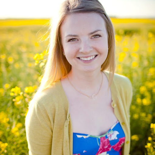 Katherine Tucker Photo 24
