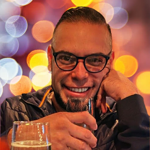 Antonio Zambrano Photo 35