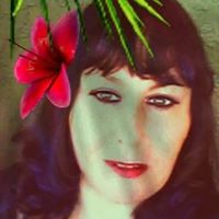 Kimberly Adair Photo 29